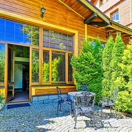 Prywatne Z Mini Spa, Sun & Snow Апартаменты